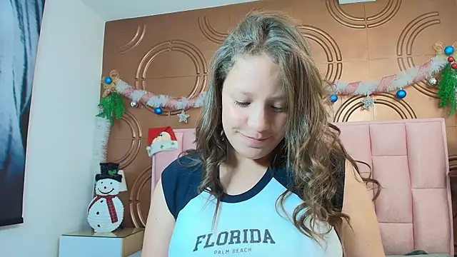 Snapshot of valeriaa19 chatting on November 23, 2025, 6:02 am valeriaa19 online show from November 23, 2025, 6:02 am