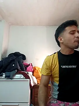 Torresmor online show from February 11, 2026, 4:39 am