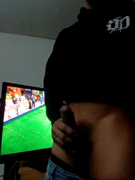 Torresmor online show from February 18, 2026, 2:40 am