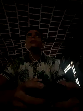 brianor89 online show from October 16, 2025, 1:01 pm