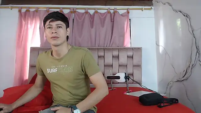 Sexytaty2022 online show from February 21, 2026, 12:39 pm