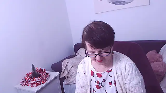 Snapshot of ChristaRose chatting on December 27, 2024, 2:58 am ChristaRose online show from December 27, 2024, 2:58 am