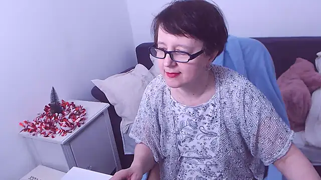 Snapshot of ChristaRose chatting on December 29, 2024, 5:53 am ChristaRose online show from December 29, 2024, 5:53 am