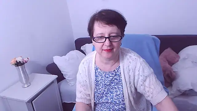 Snapshot of ChristaRose chatting on January 10, 2025, 4:22 am ChristaRose online show from January 10, 2025, 4:22 am