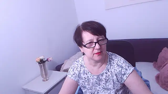 Snapshot of ChristaRose chatting on February 2, 2025, 2:38 am ChristaRose online show from February 2, 2025, 2:38 am