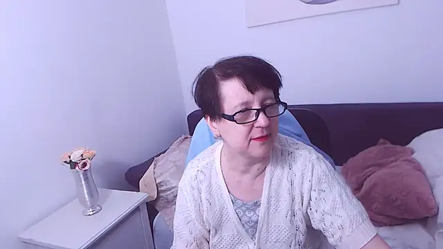 Snapshot of ChristaRose chatting on February 19, 2025, 7:16 pm ChristaRose online show from February 19, 2025, 7:16 pm