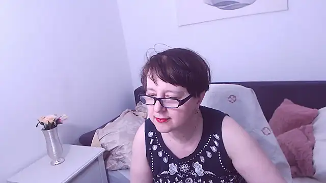 Snapshot of ChristaRose chatting on March 14, 2025, 11:53 pm ChristaRose online show from March 14, 2025, 11:53 pm