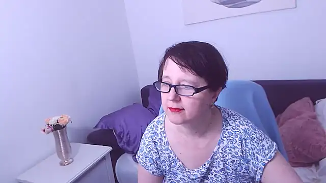 Snapshot of ChristaRose chatting on March 22, 2025, 11:42 pm ChristaRose online show from March 22, 2025, 11:42 pm
