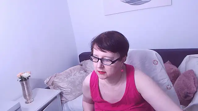 Snapshot of ChristaRose chatting on September 25, 2025, 6:33 pm ChristaRose online show from September 25, 2025, 6:33 pm