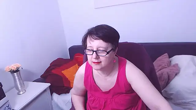 Snapshot of ChristaRose chatting on October 15, 2025, 12:22 am ChristaRose online show from October 15, 2025, 12:22 am