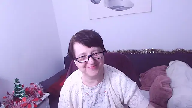 ChristaRose online show from December 19, 2025, 2:18 am