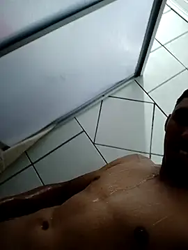 Snapshot of Natan1345 chatting on October 23, 2025, 9:35 pm Natan1345 online show from October 23, 2025, 9:35 pm