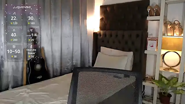 Local Hoelyx online show from December 1, 2024, 7:14 pm