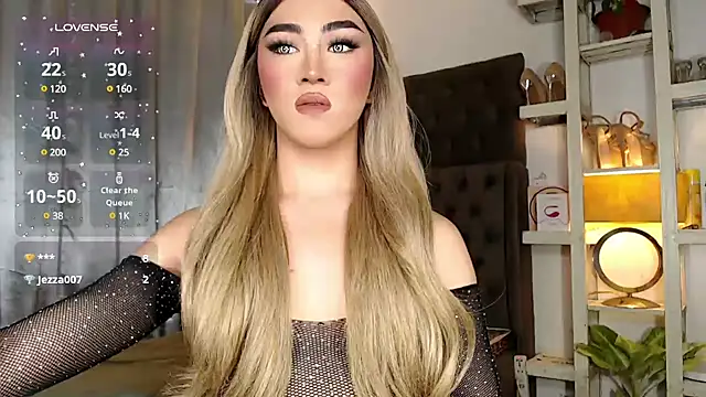 Local Hoelyx online show from December 5, 2024, 1:47 am