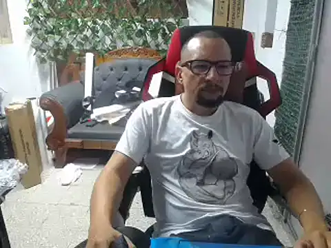 Snapshot of alexam_gal@xh chatting on December 31, 2024, 8:34 pm alexam galxh online show from December 31, 2024, 8:34 pm
