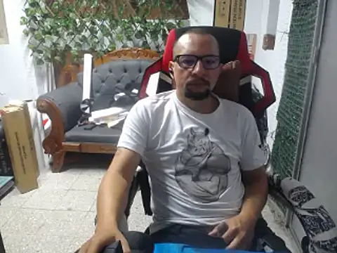 Snapshot of alexam_gal@xh chatting on January 1, 2025, 3:03 pm alexam galxh online show from January 1, 2025, 3:03 pm