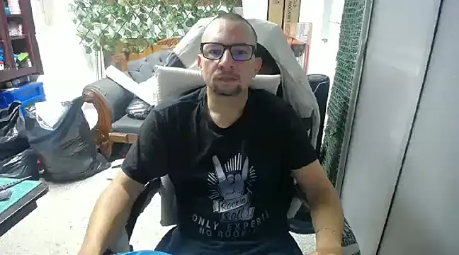 Snapshot of alexam_gal@xh chatting on February 25, 2025, 3:27 pm alexam galxh online show from February 25, 2025, 3:27 pm