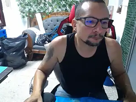 Snapshot of alexam_gal@xh chatting on March 10, 2025, 11:06 pm alexam galxh online show from March 10, 2025, 11:06 pm