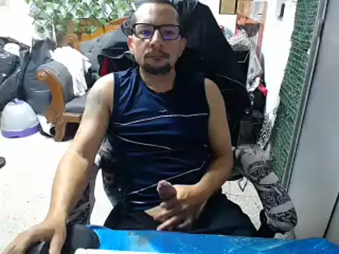 Snapshot of alexam_gal@xh chatting on March 20, 2025, 12:43 pm alexam galxh online show from March 20, 2025, 12:43 pm