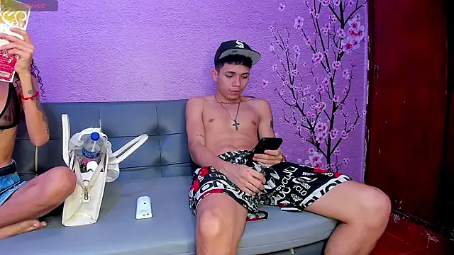 SecretsParty online show from October 28, 2025, 8:00 pm