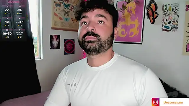 johnnyalx online show from November 16, 2025, 8:03 pm