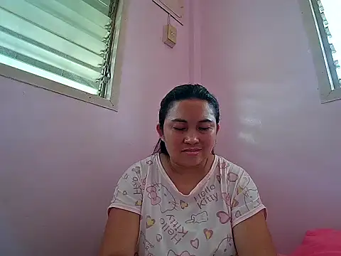 LalaiAsian online show from September 20, 2025, 4:13 am