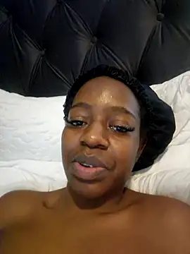 Snapshot of Sexynaughty_Gal chatting on October 13, 2025, 8:53 pm Sexynaughty Gal online show from October 13, 2025, 8:53 pm