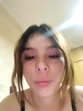 Snapshot of mariamac420 chatting on April 8, 2026, 9:48 pm mariamac420 online show from April 8, 2026, 9:48 pm