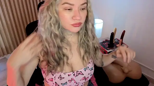 MarianL0ve online show from January 11, 2026, 10:31 am