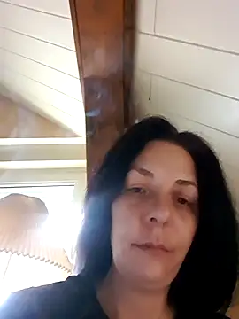 Snapshot of LaraLoviaAndFriends chatting on February 21, 2025, 7:23 am LaraLoviaAndFriends online show from February 21, 2025, 7:23 am