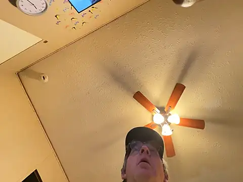 jck1m0t online show from February 18, 2025, 5:31 am