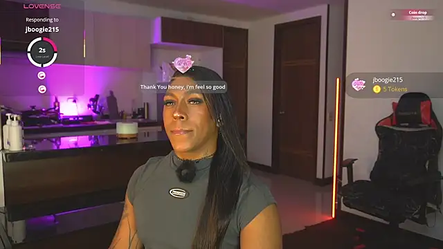 AmberRaus online show from September 14, 2025, 4:55 am