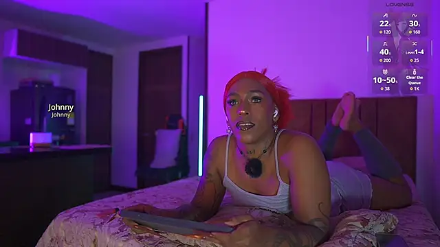 AmberRaus online show from October 24, 2025, 2:08 am