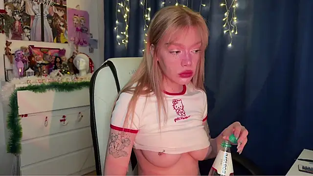 boobsybootie online show from January 1, 2025, 5:33 pm