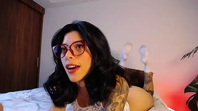 maggie kay online show from September 10, 2025, 4:07 pm