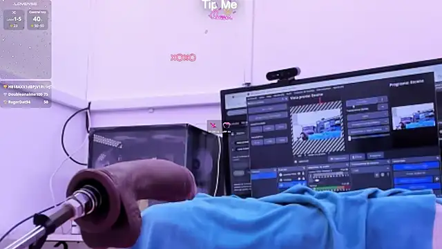 naty girl  online show from February 28, 2026, 8:48 am