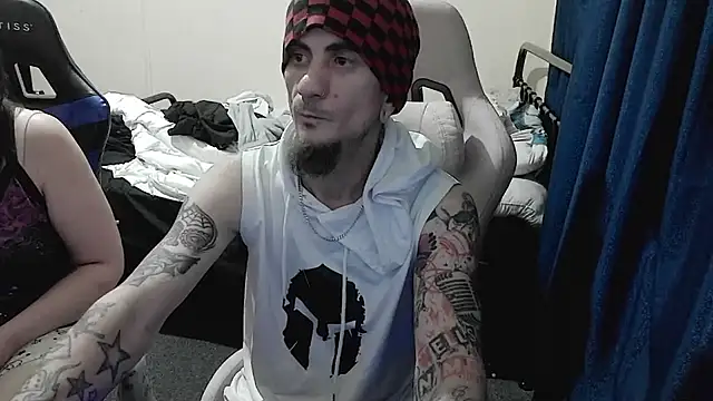 Snapshot of robvegas274 chatting on October 12, 2025, 2:38 pm robvegas274 online show from October 12, 2025, 2:38 pm