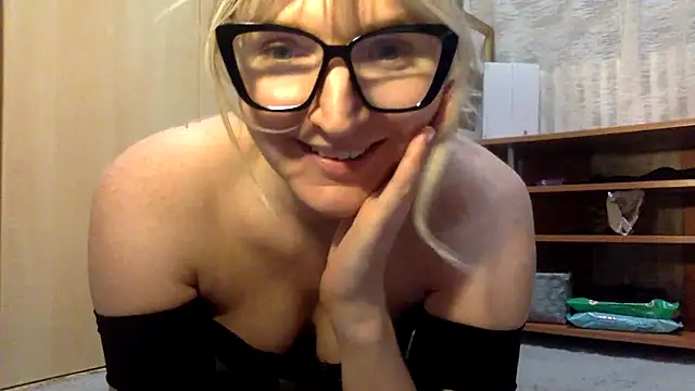 Snapshot of vanda26hot chatting on February 14, 2026, 3:20 pm vanda26hot online show from February 14, 2026, 3:20 pm