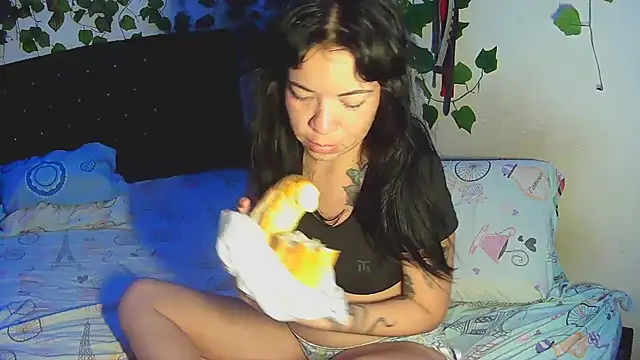 fresa caliente online show from January 28, 2025, 10:12 pm