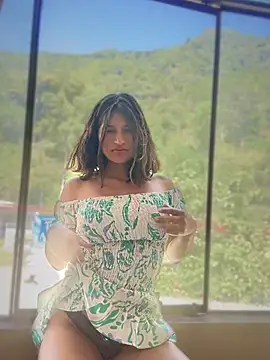 sexi noemi online show from September 27, 2025, 3:50 pm