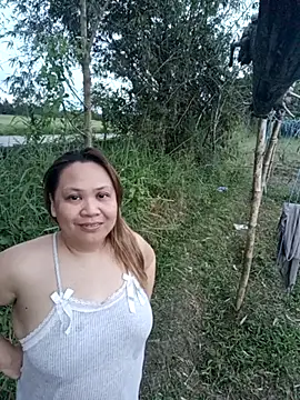 Snapshot of Sweet_asian_kylie chatting on October 28, 2025, 9:24 am Sweet asian kylie online show from October 28, 2025, 9:24 am