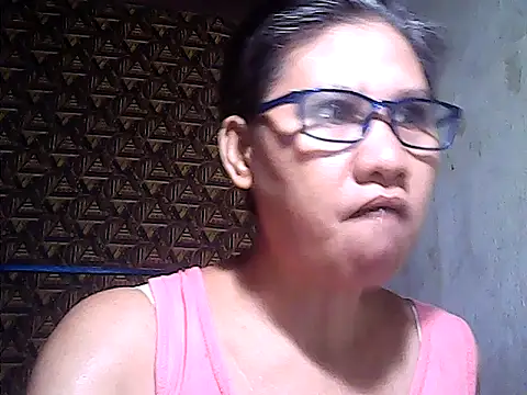 sweetsosie18 online show from July 10, 2026, 10:51 am