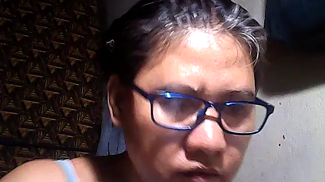 sweetsosie18 online show from July 11, 2026, 2:58 am