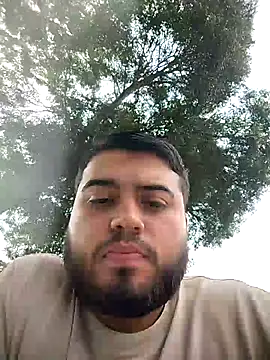 Soytuamigo8 online show from September 19, 2025, 5:57 pm