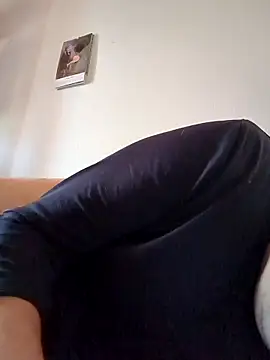 makau1 online show from February 15, 2025, 12:54 pm