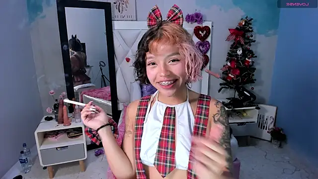 katalina garcia online show from January 6, 2025, 1:53 am