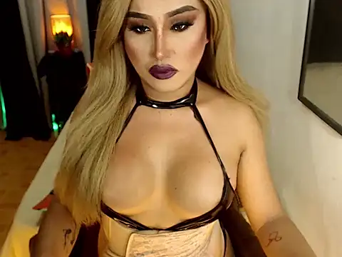 MISTRESS OF EVILCUMxx online show from January 28, 2025, 1:16 pm