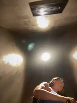 Emma Catt online show from February 23, 2025, 7:00 am