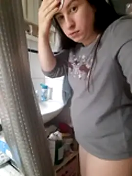 Tinka-Bella-Privat online show from February 13, 2026, 1:18 pm