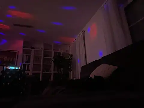 Snapshot of bipatrick40 chatting on February 22, 2025, 2:39 am bipatrick40 online show from February 22, 2025, 2:39 am